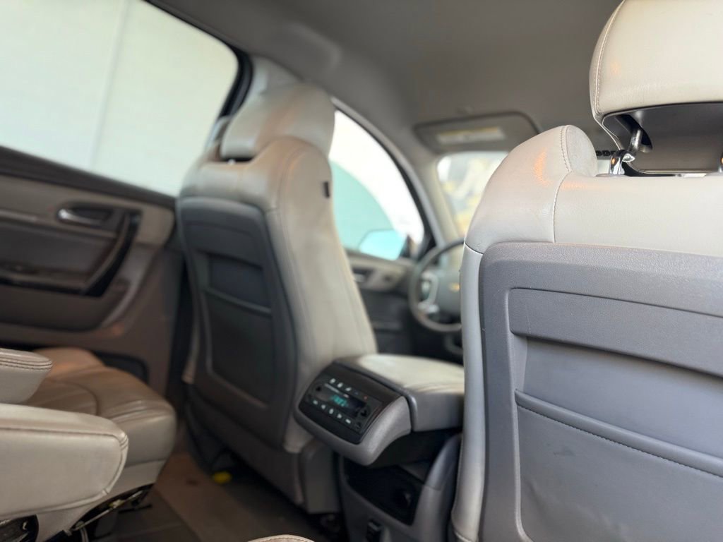 Used 2015 Chevrolet Traverse LTZ FWD image 48