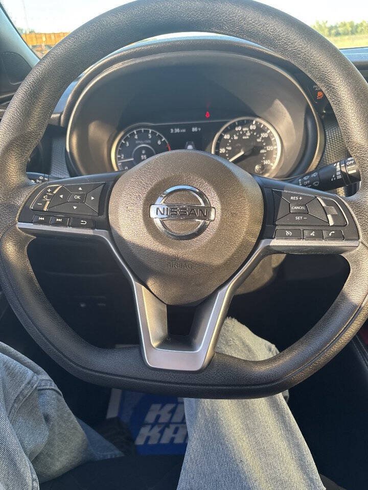Used 2020 Nissan Kicks SV FWD image 12