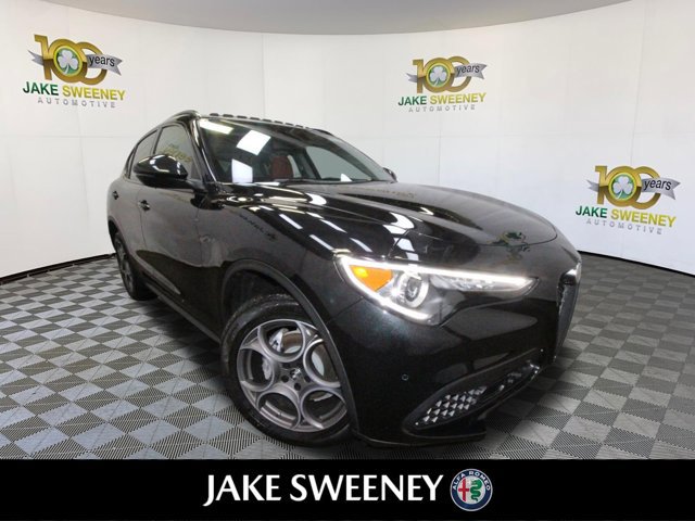 Used 2021 Alfa Romeo Stelvio Sprint w/ Nero Edizione