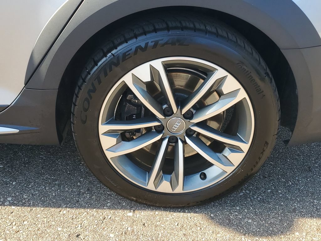 Used 2017 Audi A4 2.0T allroad Prestige AWD/4WD image 31
