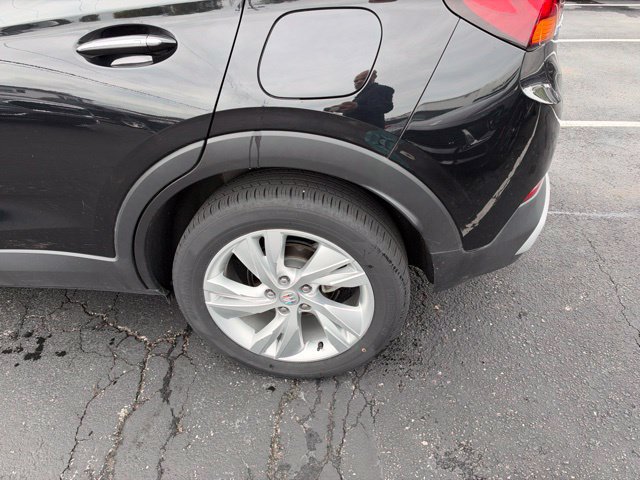 Used 2024 Buick Encore GX Preferred w/ Comfort Package FWD image 17