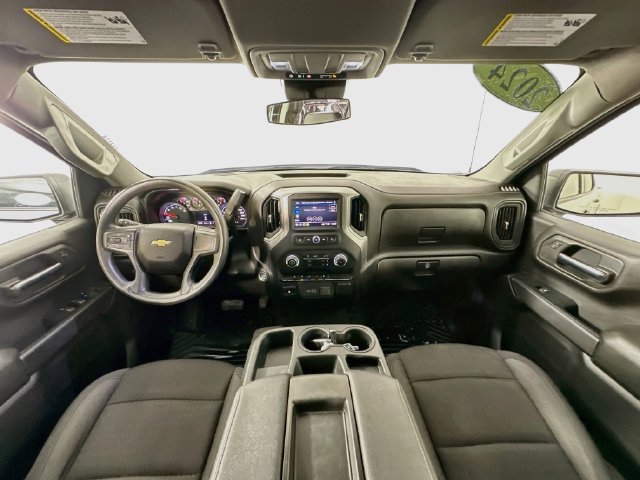 Used 2024 Chevrolet Silverado 1500 Custom AWD/4WD image 3