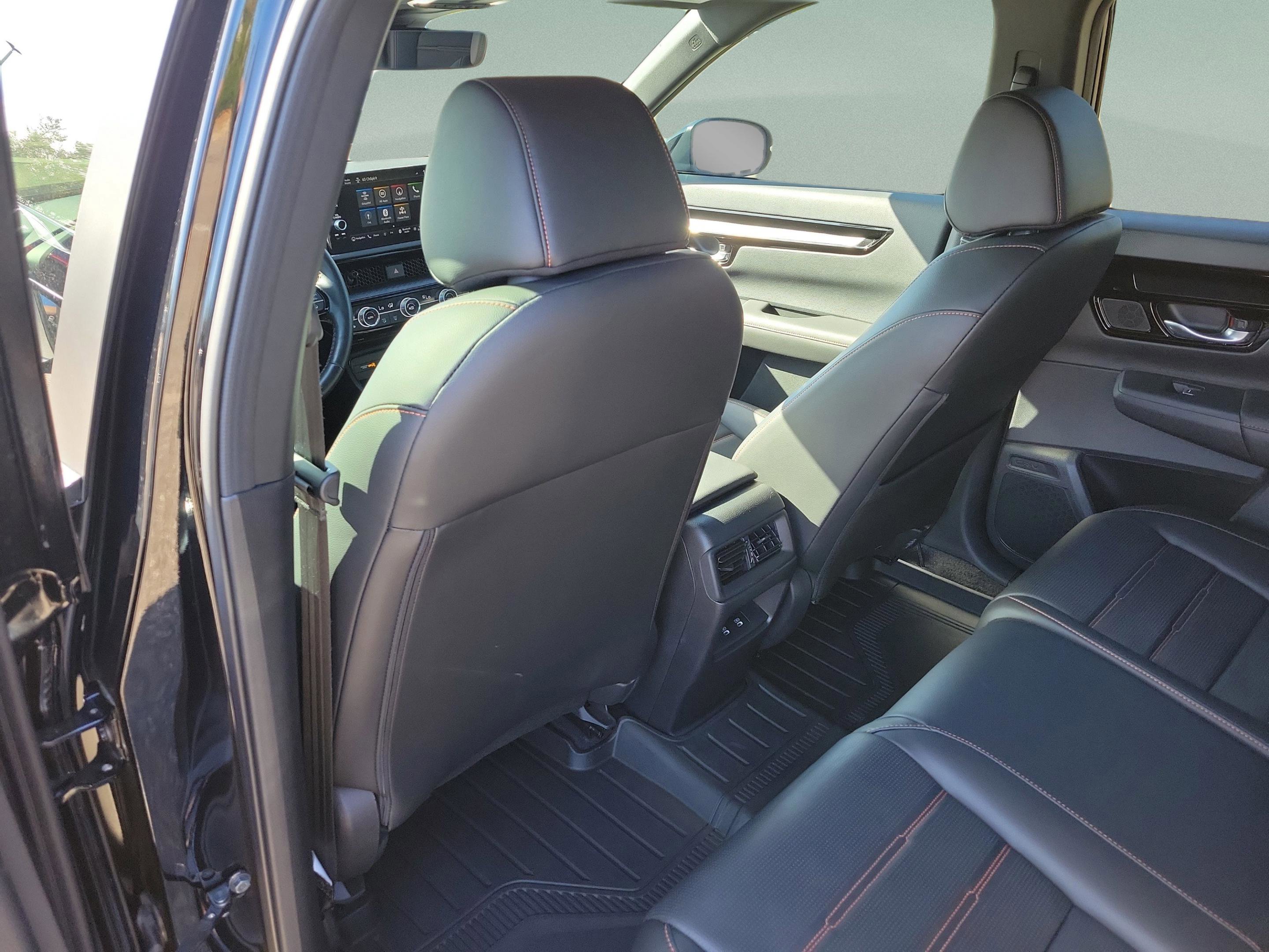 Certified 2025 Honda CR-V Sport Touring image 24