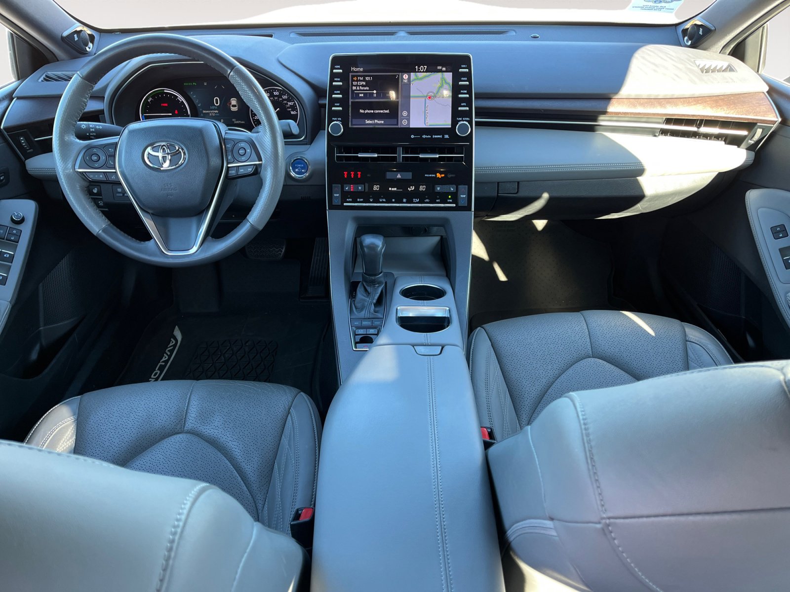 Used 2020 Toyota Avalon Limited w/ Advanced Safety Package image 12