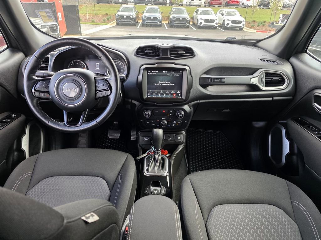 Used 2021 Jeep Renegade Latitude w/ Convenience Group image 24