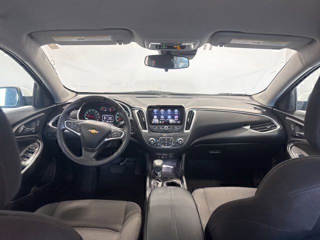 Used 2024 Chevrolet Malibu LT FWD image 18