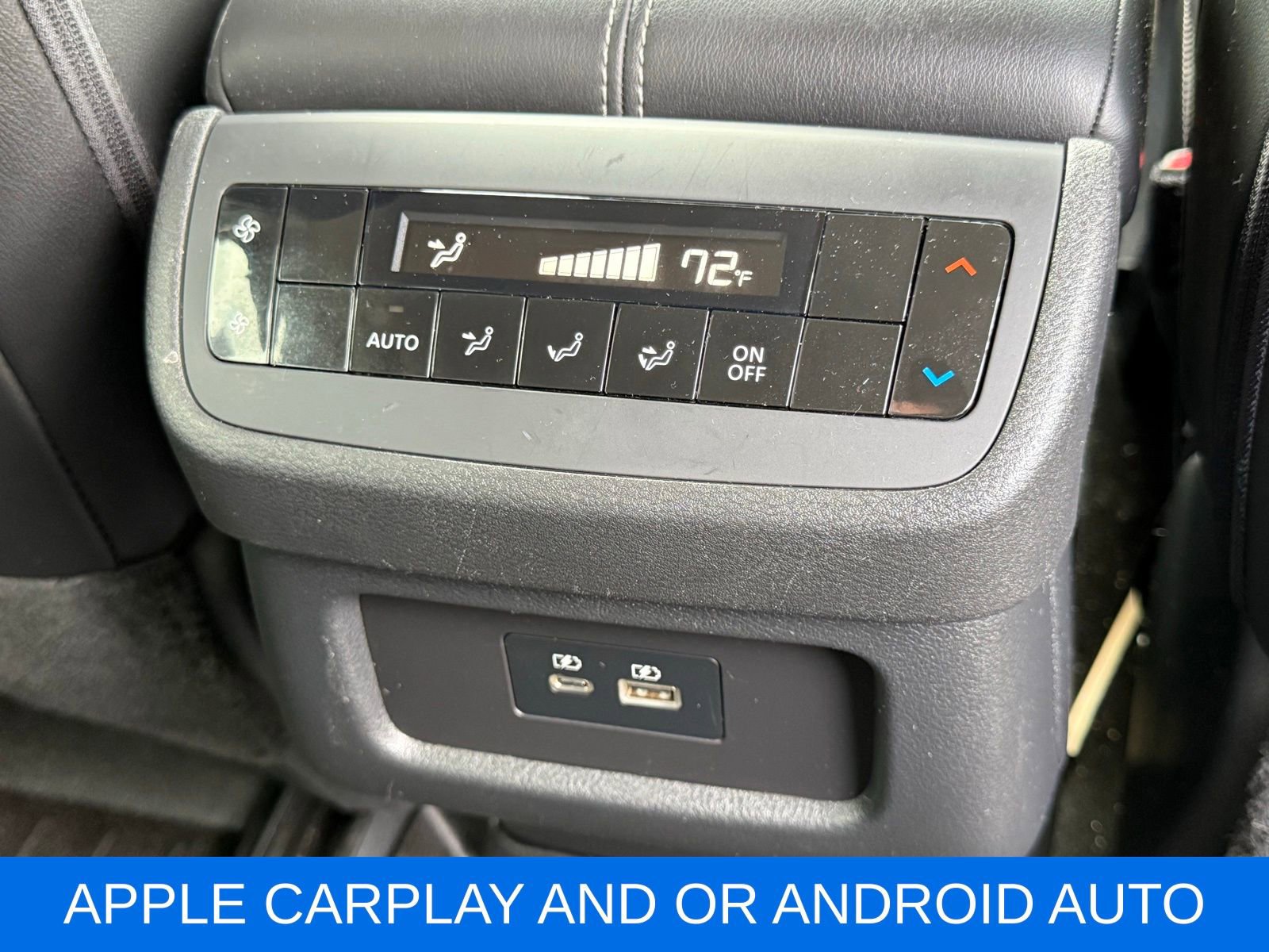 Used 2024 Nissan Pathfinder SL image 23