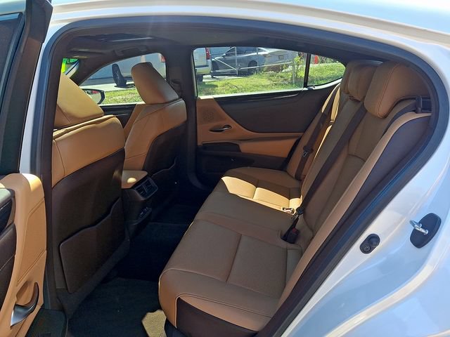 Certified 2021 Lexus ES 250 w/ Premium Package AWD/4WD image 10
