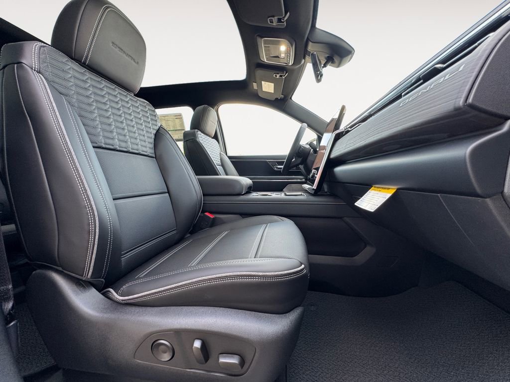 New 2025 GMC Sierra EV Denali image 15