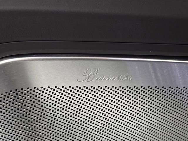 New 2026 Porsche Cayenne Turbo image 17