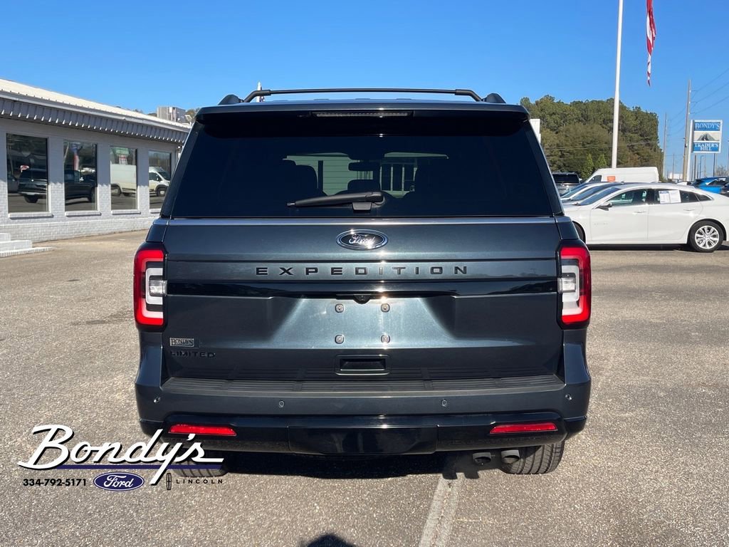 Used 2022 Ford Expedition Limited image 13