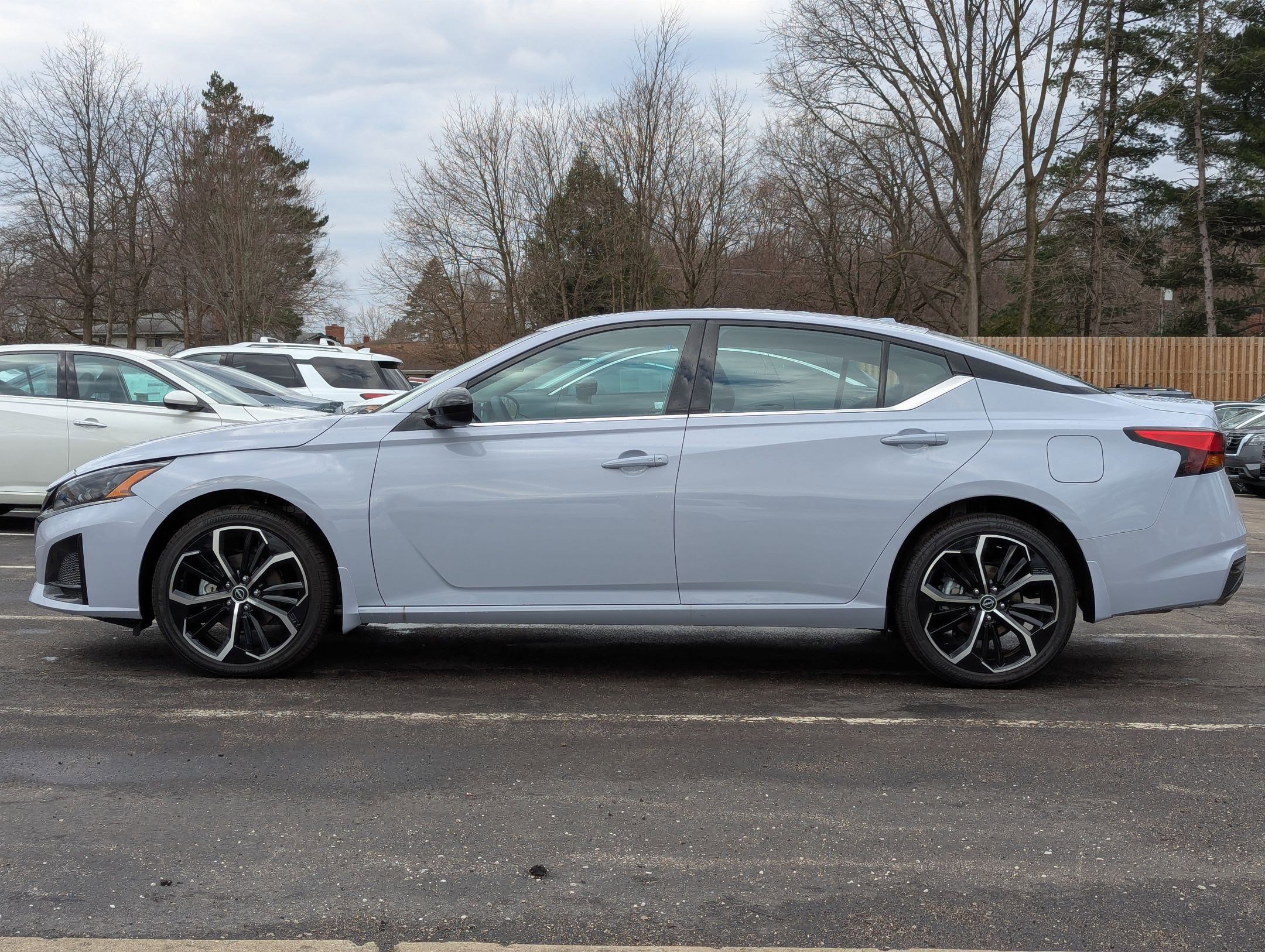 New 2025 Nissan Altima 2.5 SR w/ SR Premium Package image 10