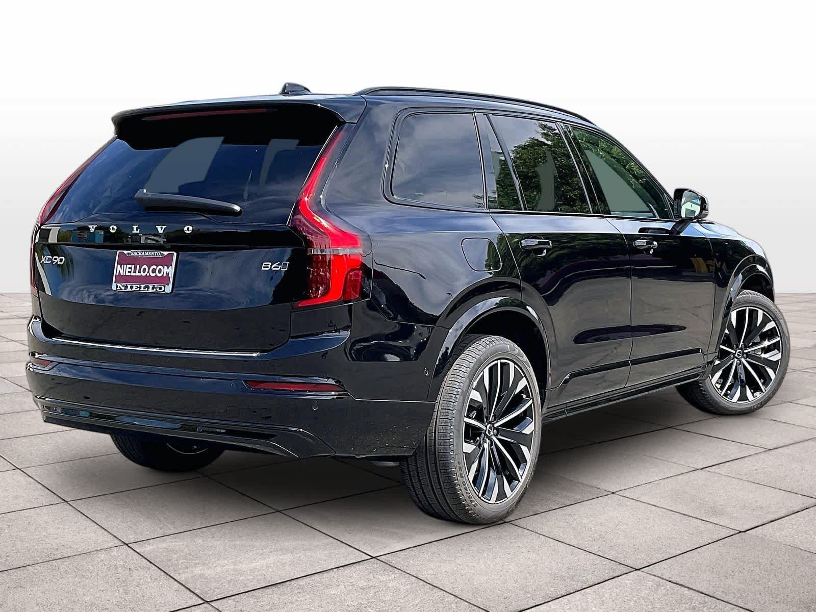 New 2027 Volvo XC90 B6 Ultra AWD/4WD image 4