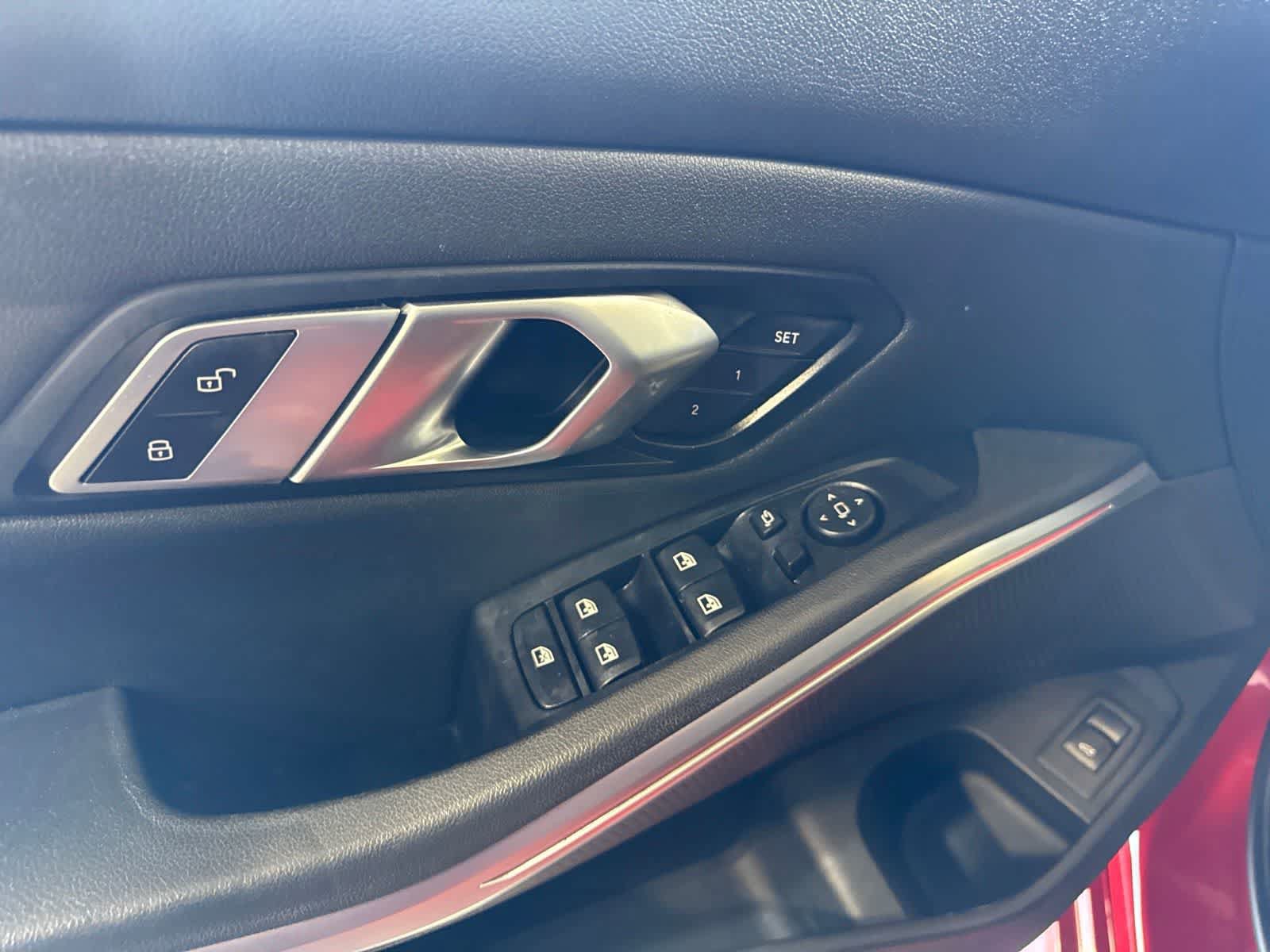 Used 2019 BMW 330i Sedan RWD image 18