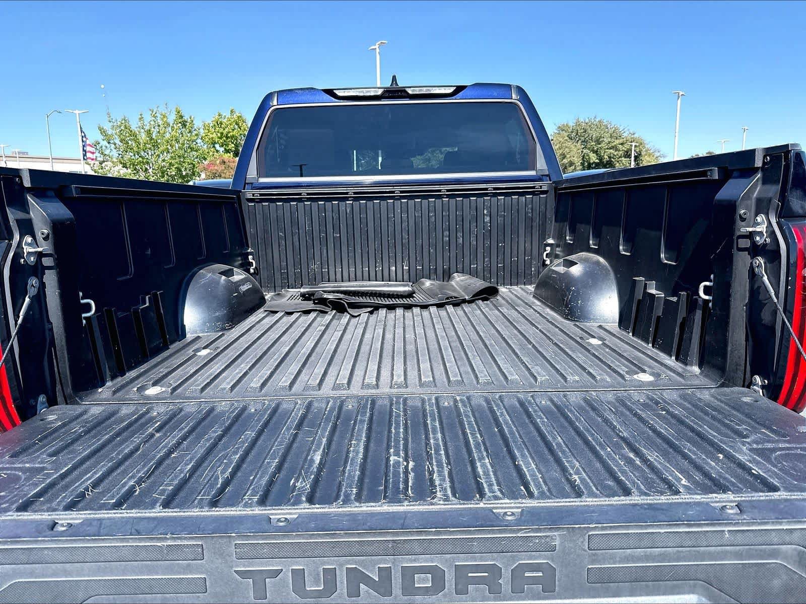 Used 2022 Toyota Tundra SR5 w/ Convenience Package RWD image 10