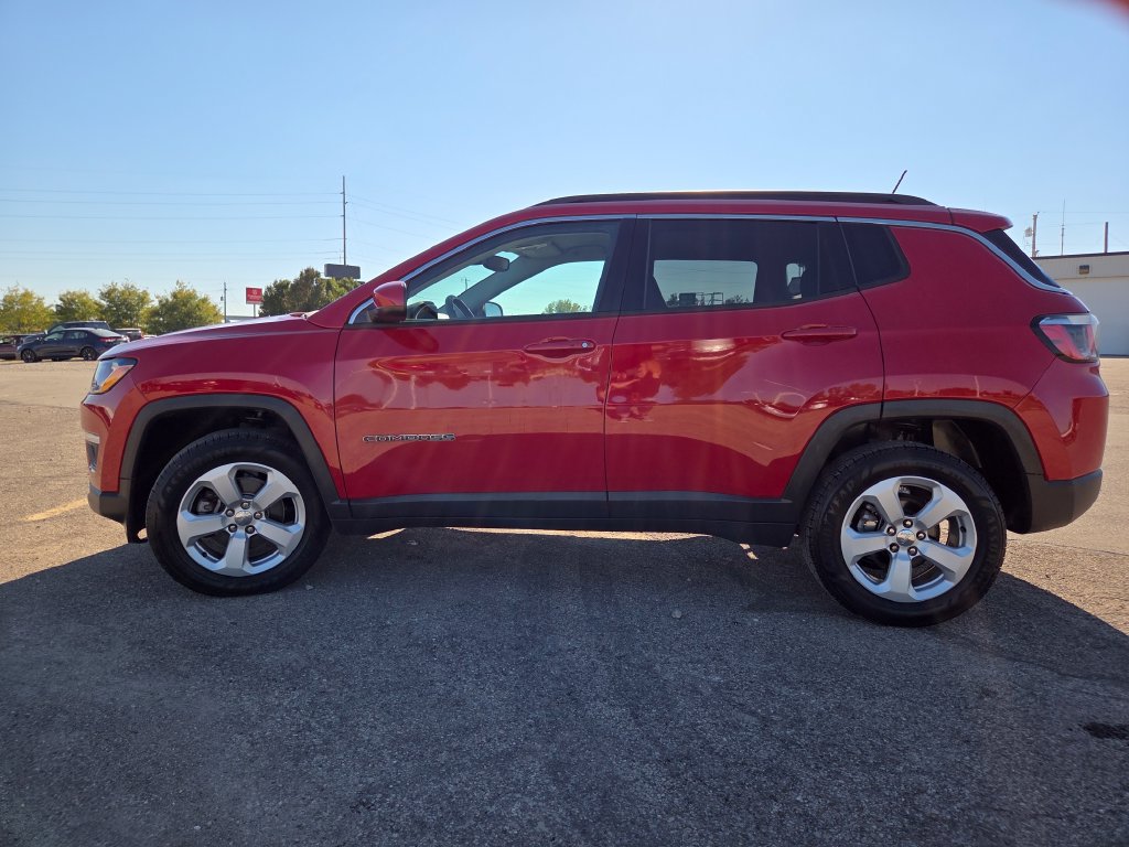 Used 2019 Jeep Compass Latitude w/ Popular Equipment Group AWD/4WD image 19