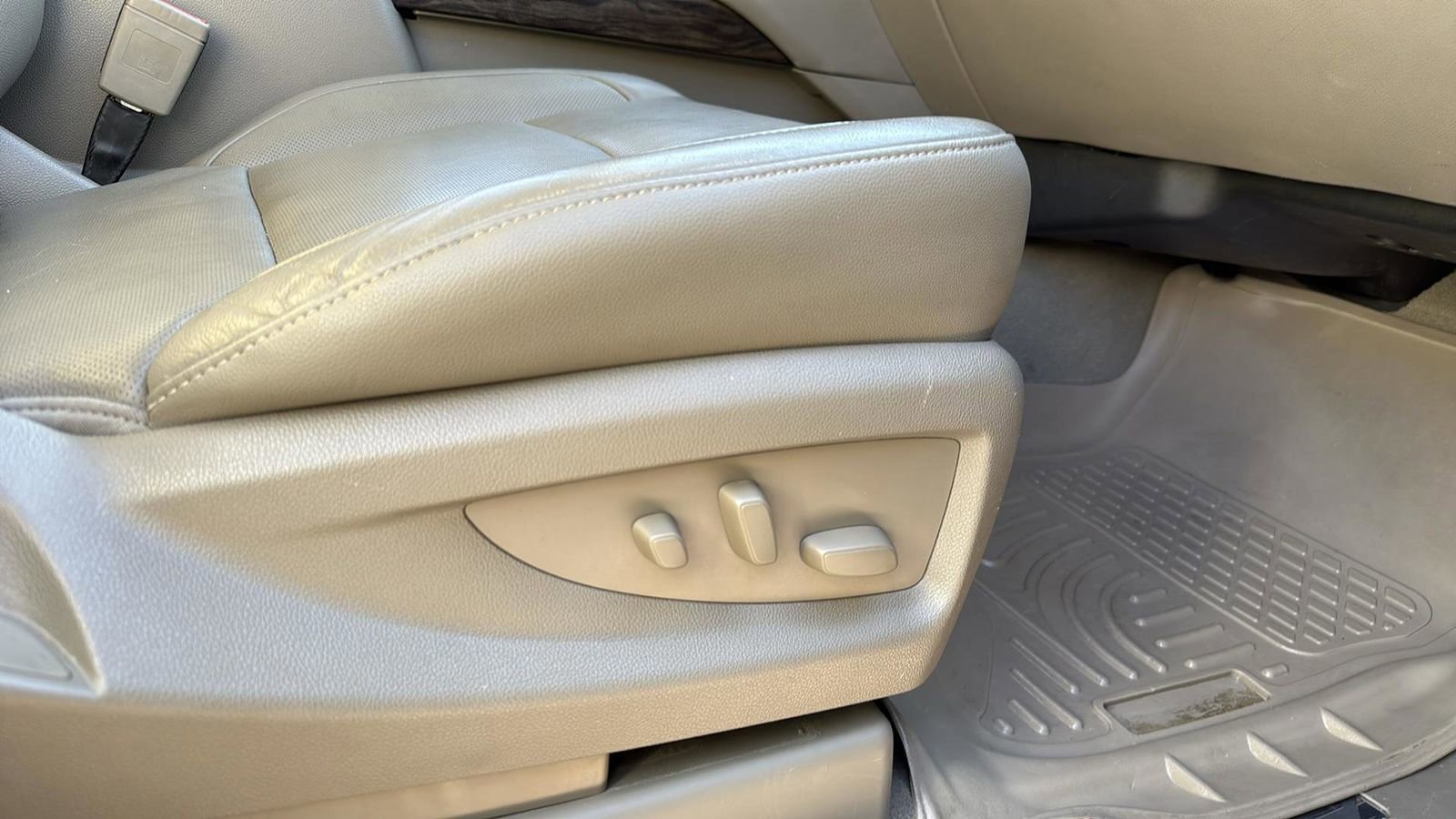 Used 2019 GMC Yukon SLT w/ Open Road Package image 25