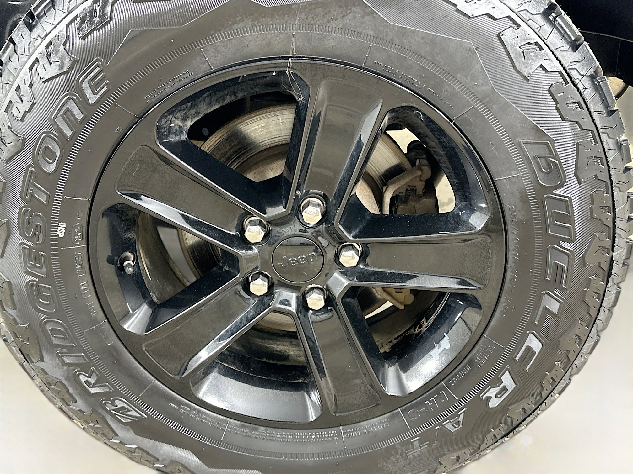 Used 2021 Jeep Wrangler Unlimited Sahara image 37