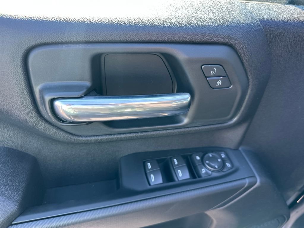 New 2026 Chevrolet Silverado 2500 Custom w/ Custom Value Package image 12