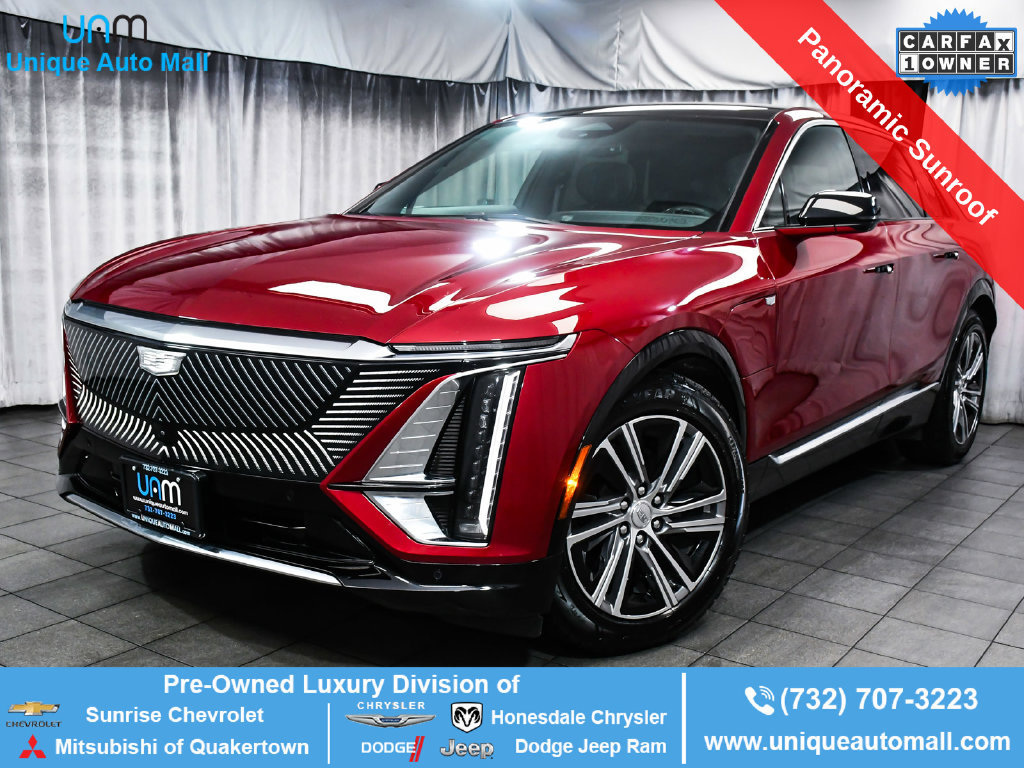 Used 2024 Cadillac Lyriq Luxury