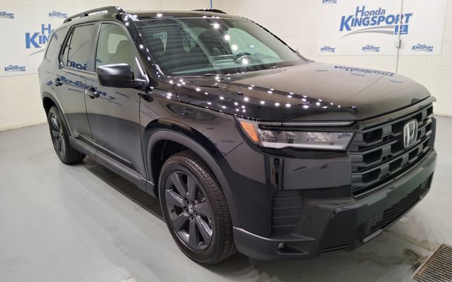 Used 2026 Honda Pilot Sport image 2