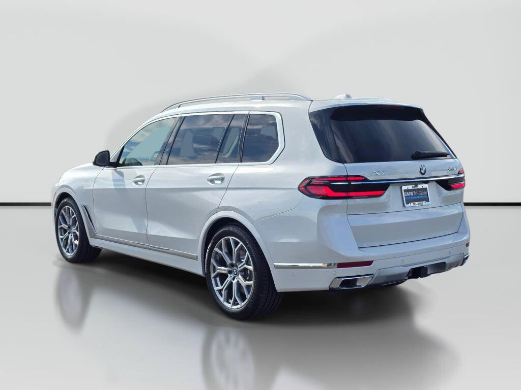 New 2027 BMW X7 xDrive40i AWD/4WD image 3