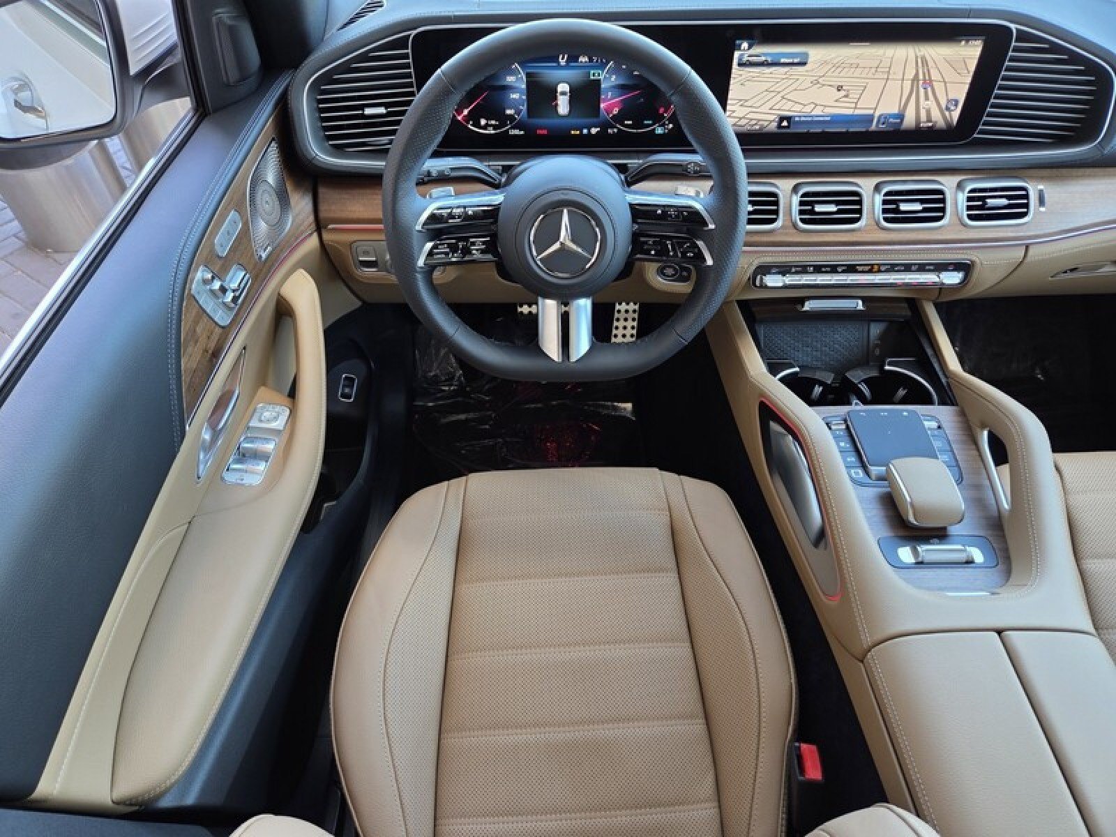 New 2026 Mercedes-Benz GLS 580 4MATIC image 15