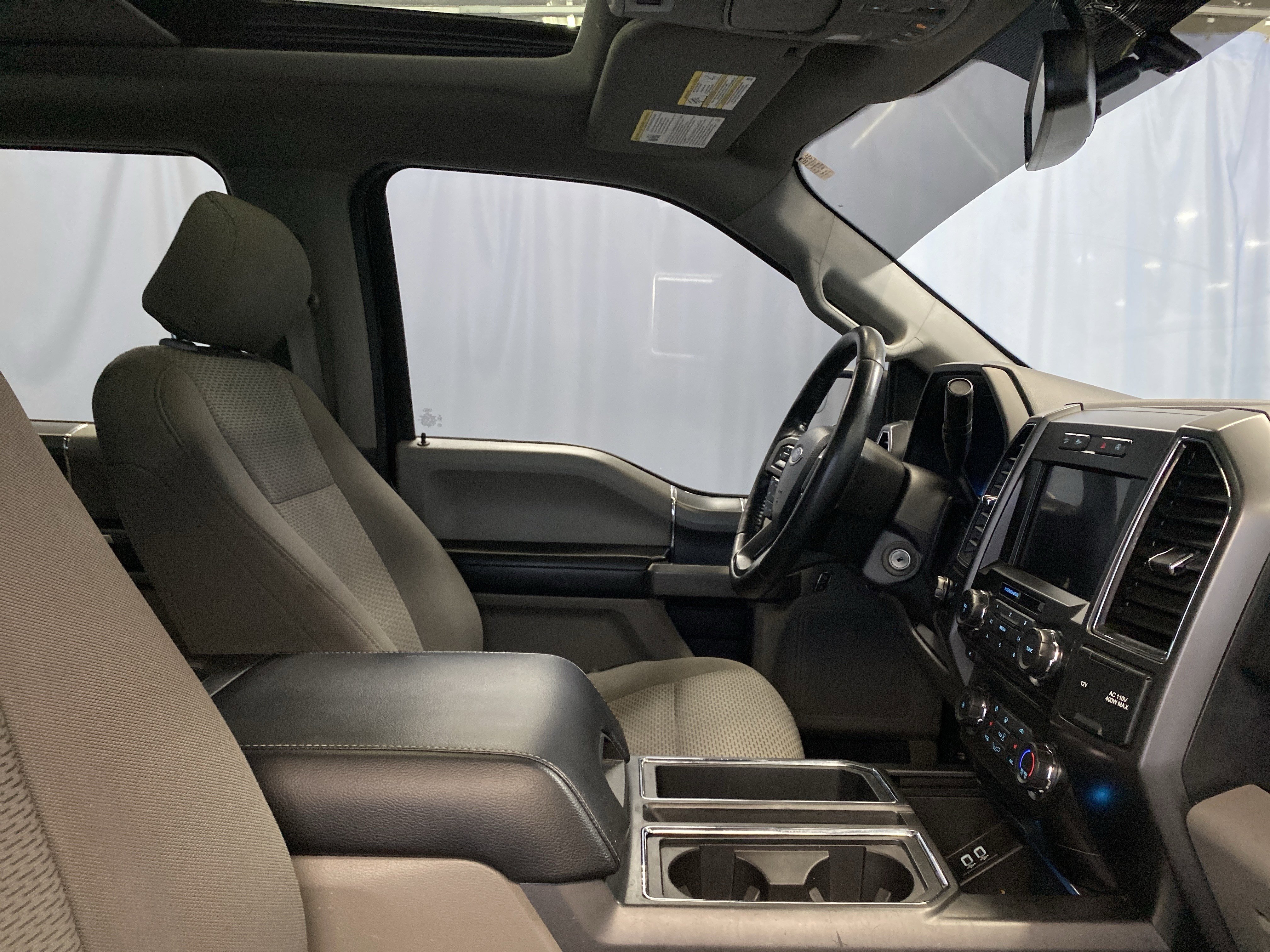 Used 2018 Ford F150 XLT w/ Equipment Group 302A Luxury image 41