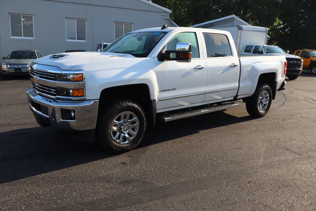 Used 2019 Chevrolet Silverado 2500 LTZ w/ Duramax Plus Package AWD/4WD image 2