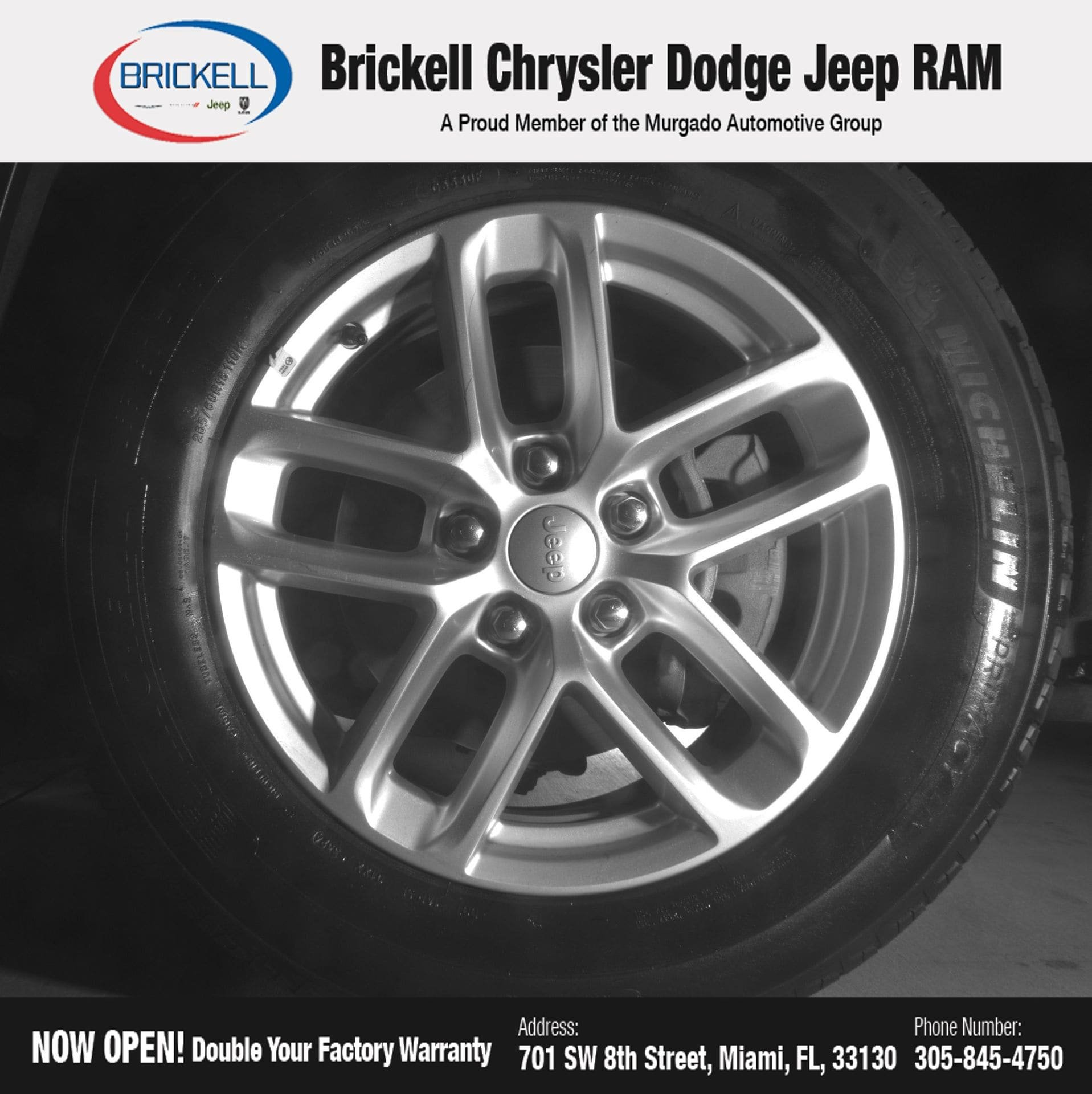 Used 2025 Jeep Grand Cherokee Laredo X RWD image 9