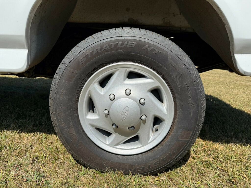 Used 1995 Ford F250 2WD Regular Cab image 12