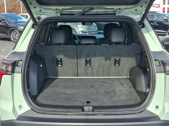 Used 2025 Chevrolet Equinox LT w/ Convenience Package II image 29