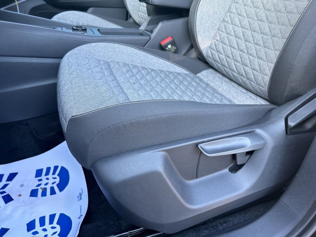 New 2026 Volkswagen Tiguan S FWD image 22