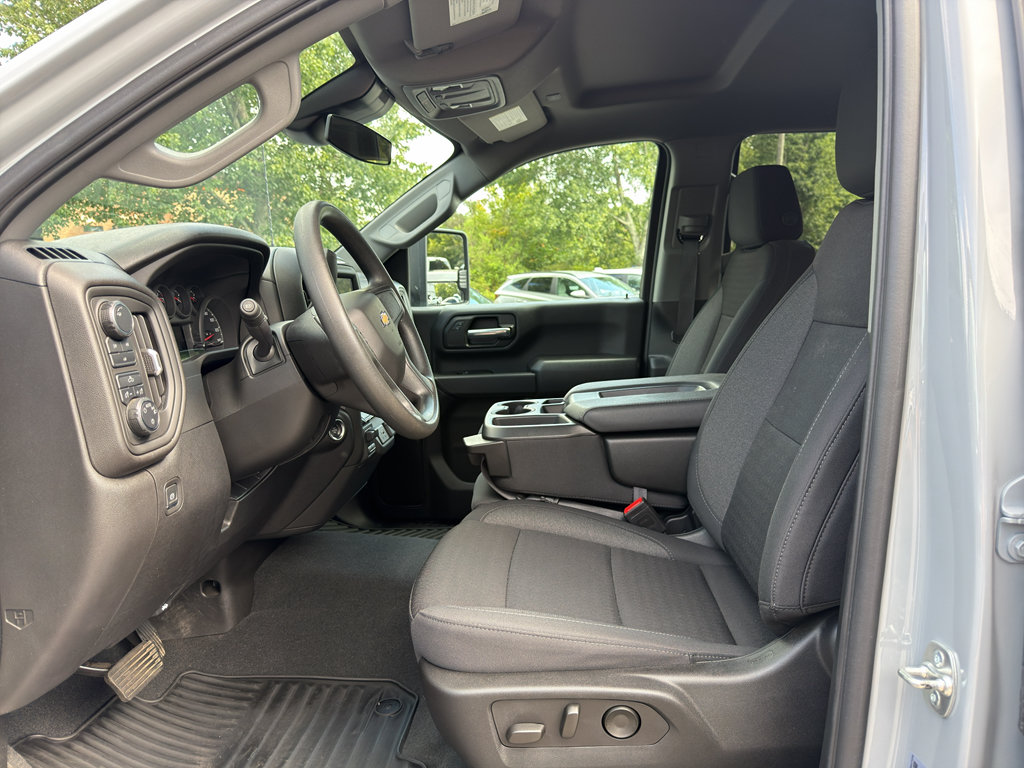 Used 2025 Chevrolet Silverado 2500 Custom w/ Custom Convenience Package AWD/4WD image 20