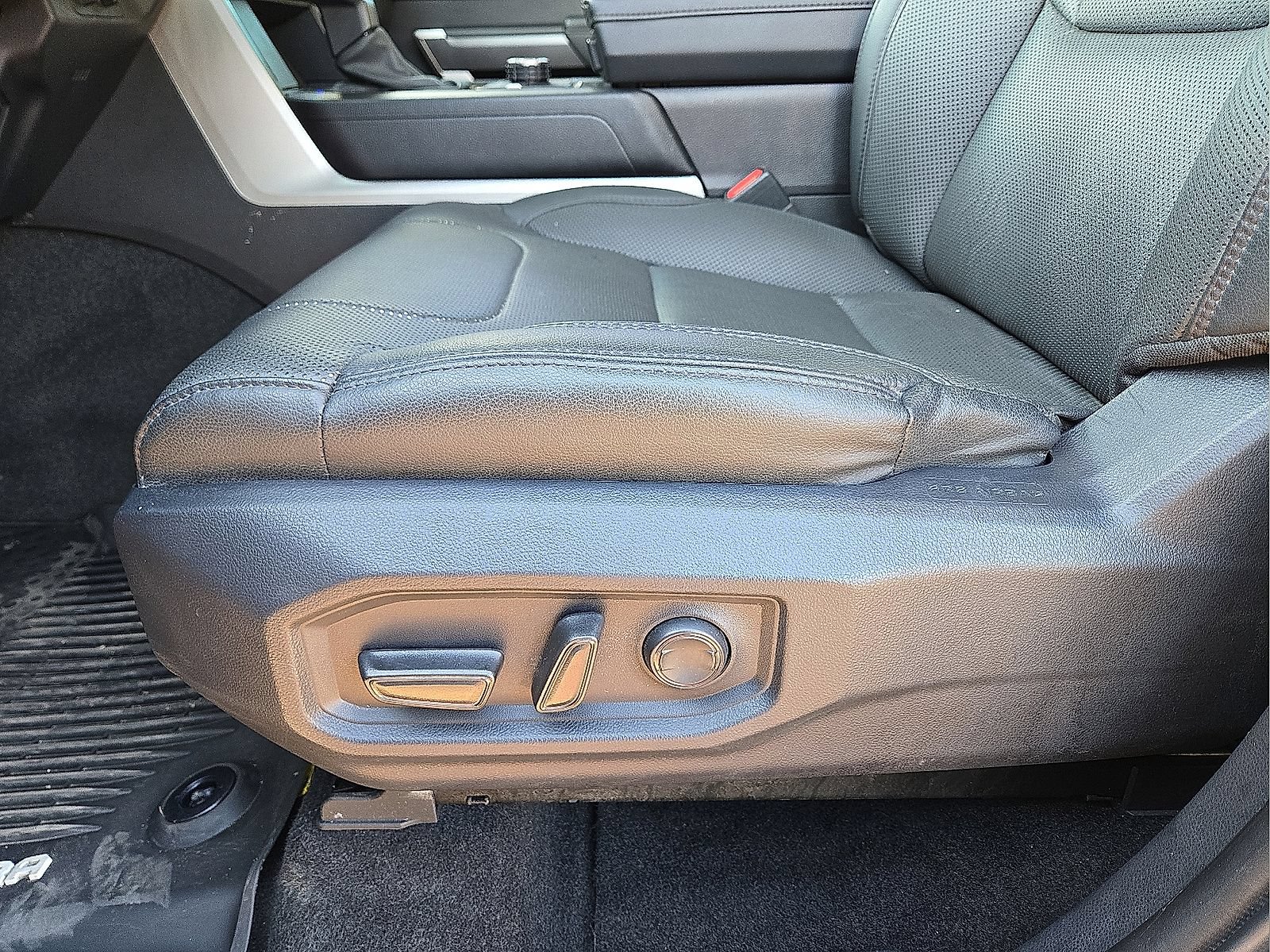 Used 2023 Toyota Tundra SR5 w/ TRD Off-Road Premium Package AWD/4WD image 23
