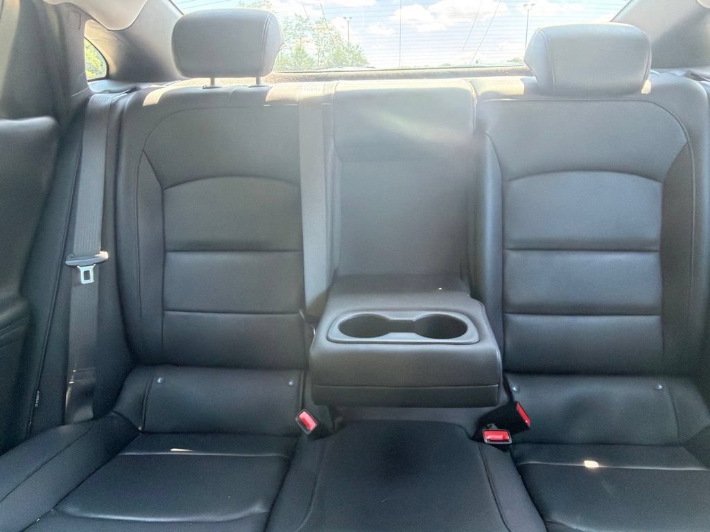 Used 2024 Chevrolet Malibu LT FWD image 37