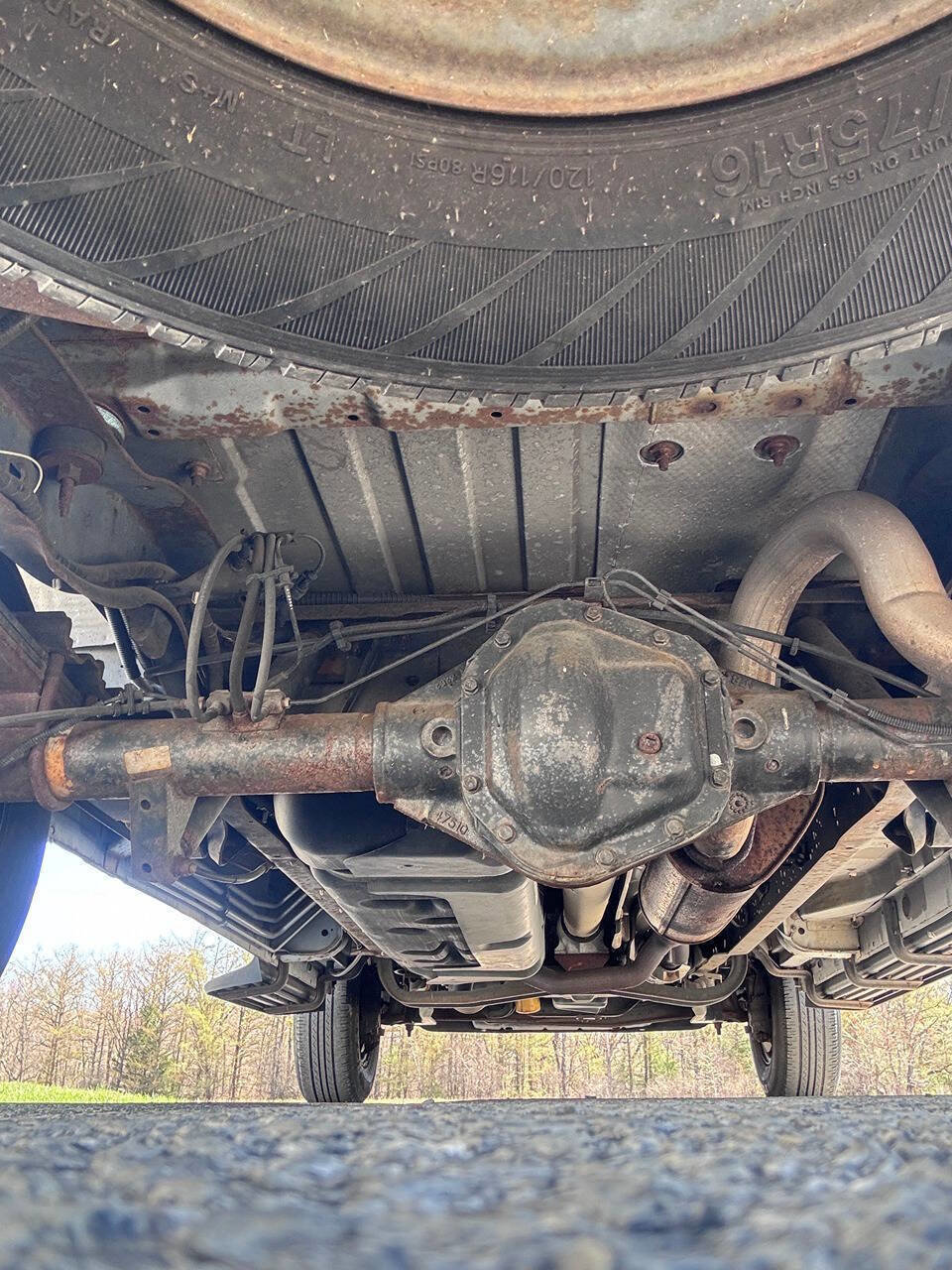 Used 2014 Ford E-350 and Econoline 350 XL RWD image 27