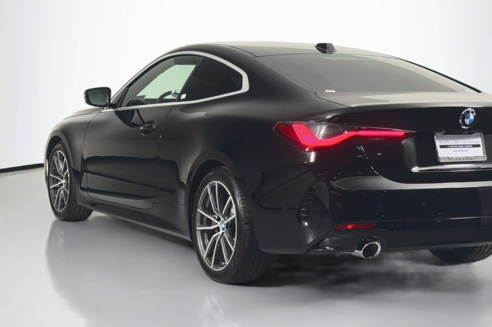 Used 2024 BMW 430i Coupe w/ Premium Package RWD image 15