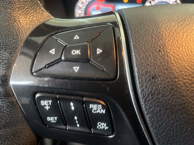 Used 2017 Ford Explorer Platinum AWD/4WD image 21