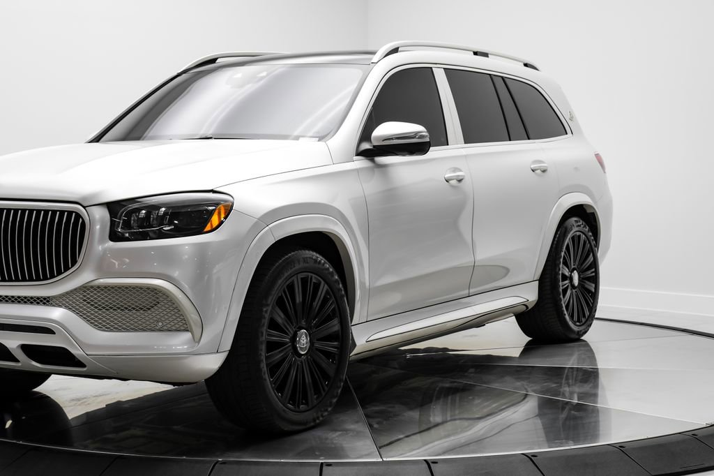 Used 2022 Mercedes-Benz Maybach GLS 600 4MATIC image 3