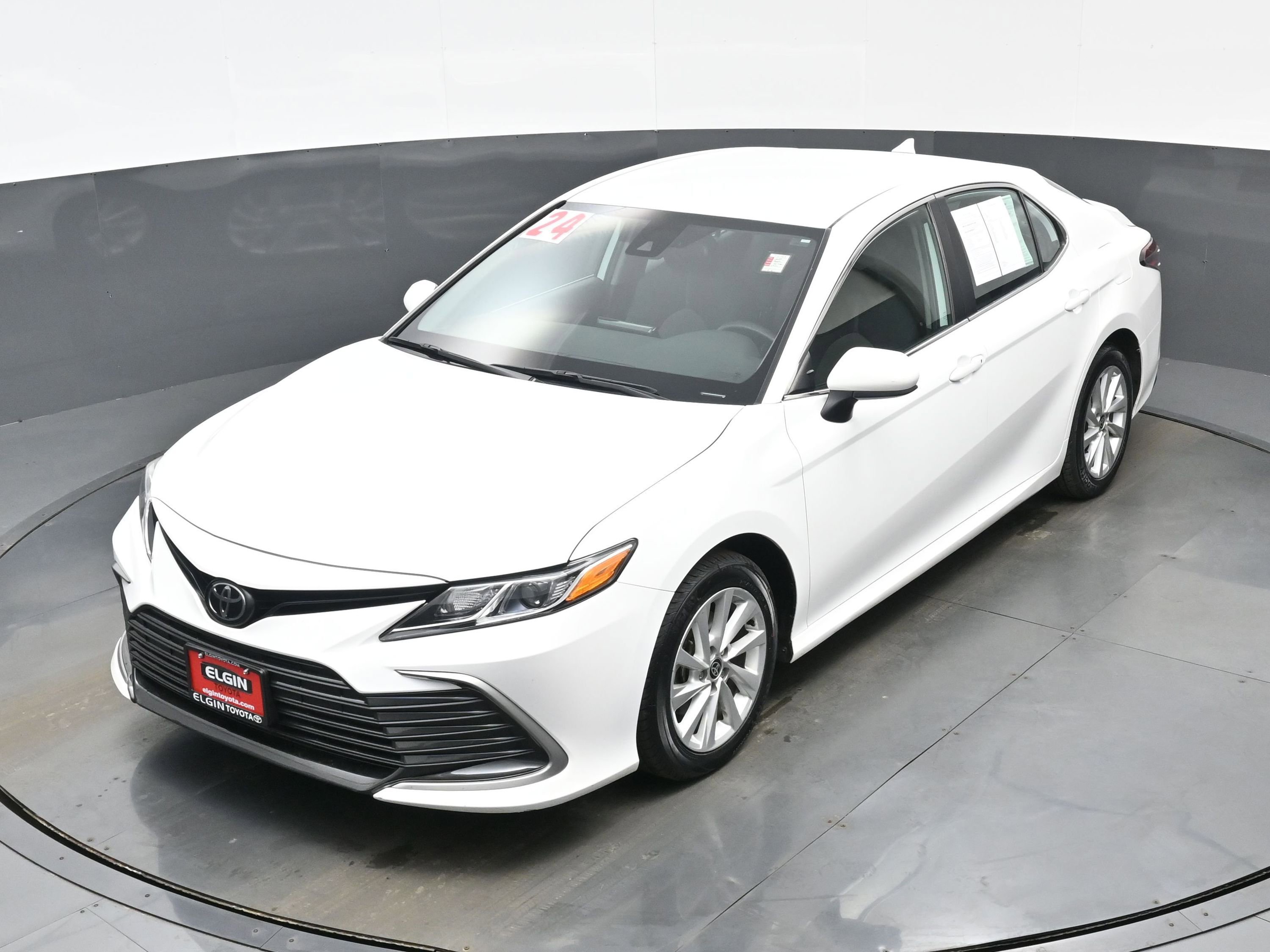 Used 2024 Toyota Camry LE image 34