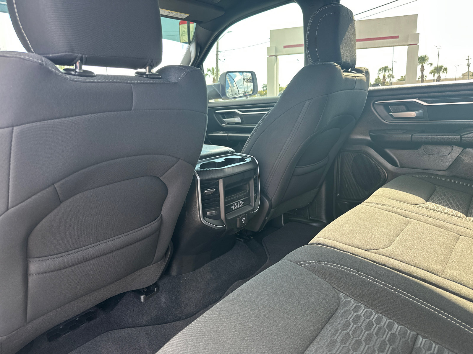 Used 2025 RAM 1500 Big Horn AWD/4WD image 15