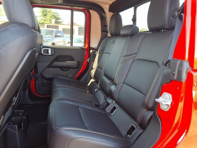 New 2025 Jeep Gladiator Sport image 8