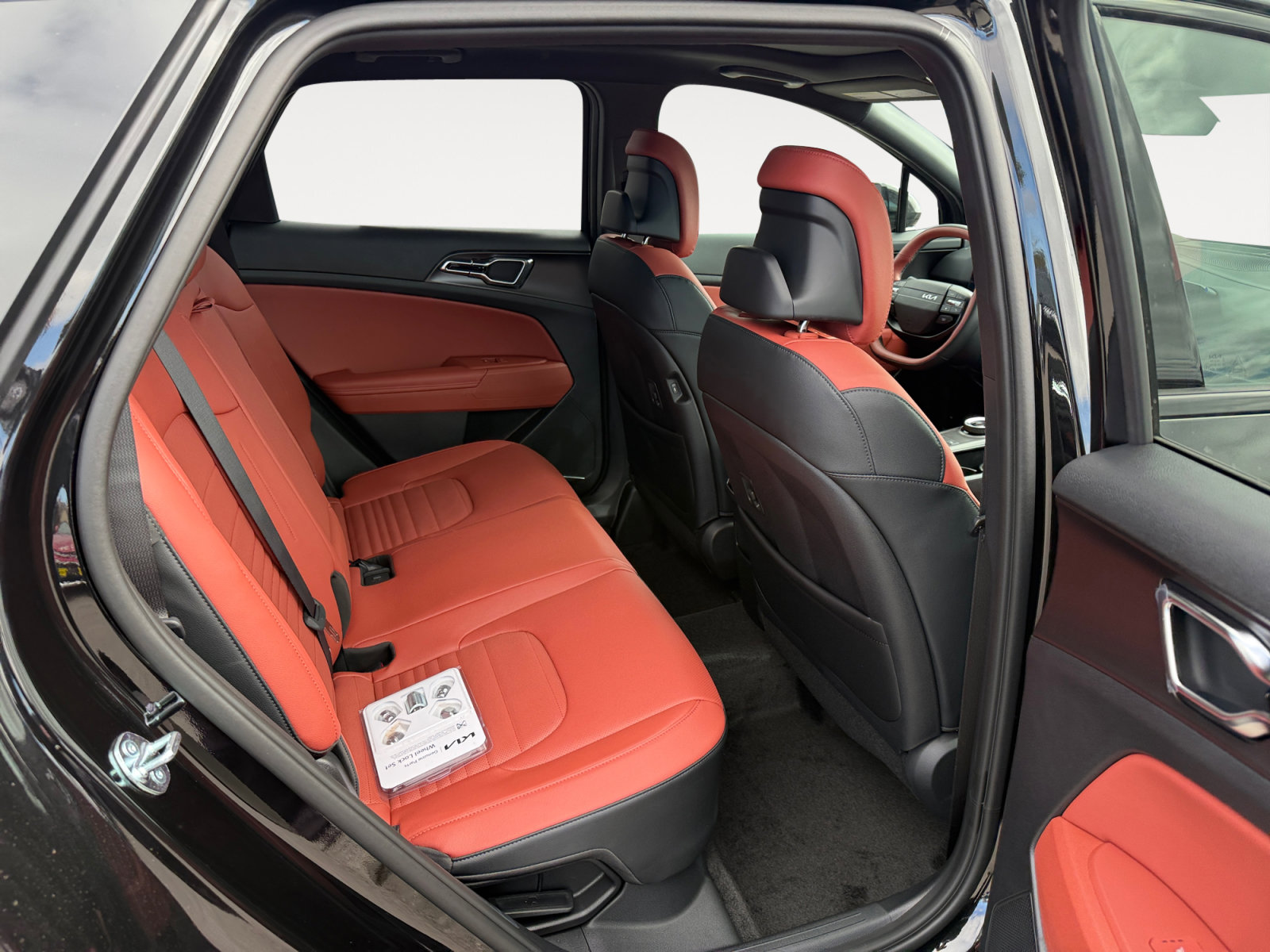 New 2027 Kia Sportage SX Prestige AWD/4WD image 18