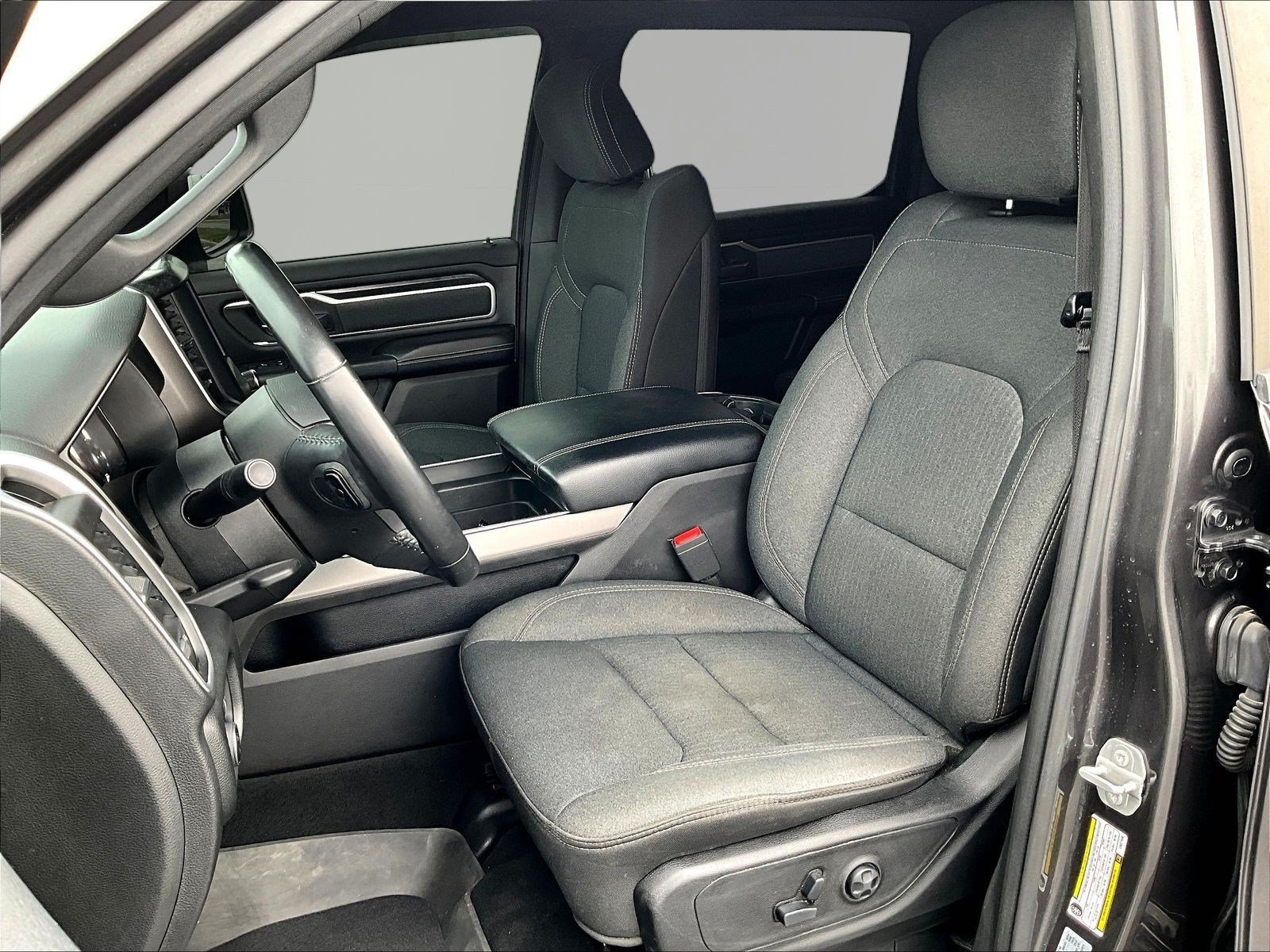 Used 2020 RAM 1500 Big Horn AWD/4WD image 22