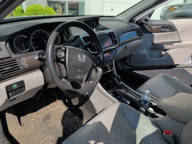 Used 2016 Honda Accord EX-L image 14