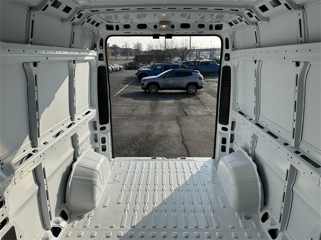 Used 2025 RAM ProMaster 2500 image 11