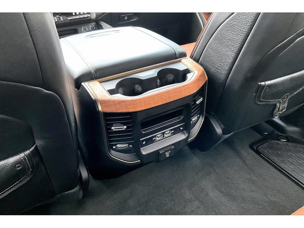 Used 2022 RAM 1500 Limited w/ Body Color Bumper Group AWD/4WD image 33
