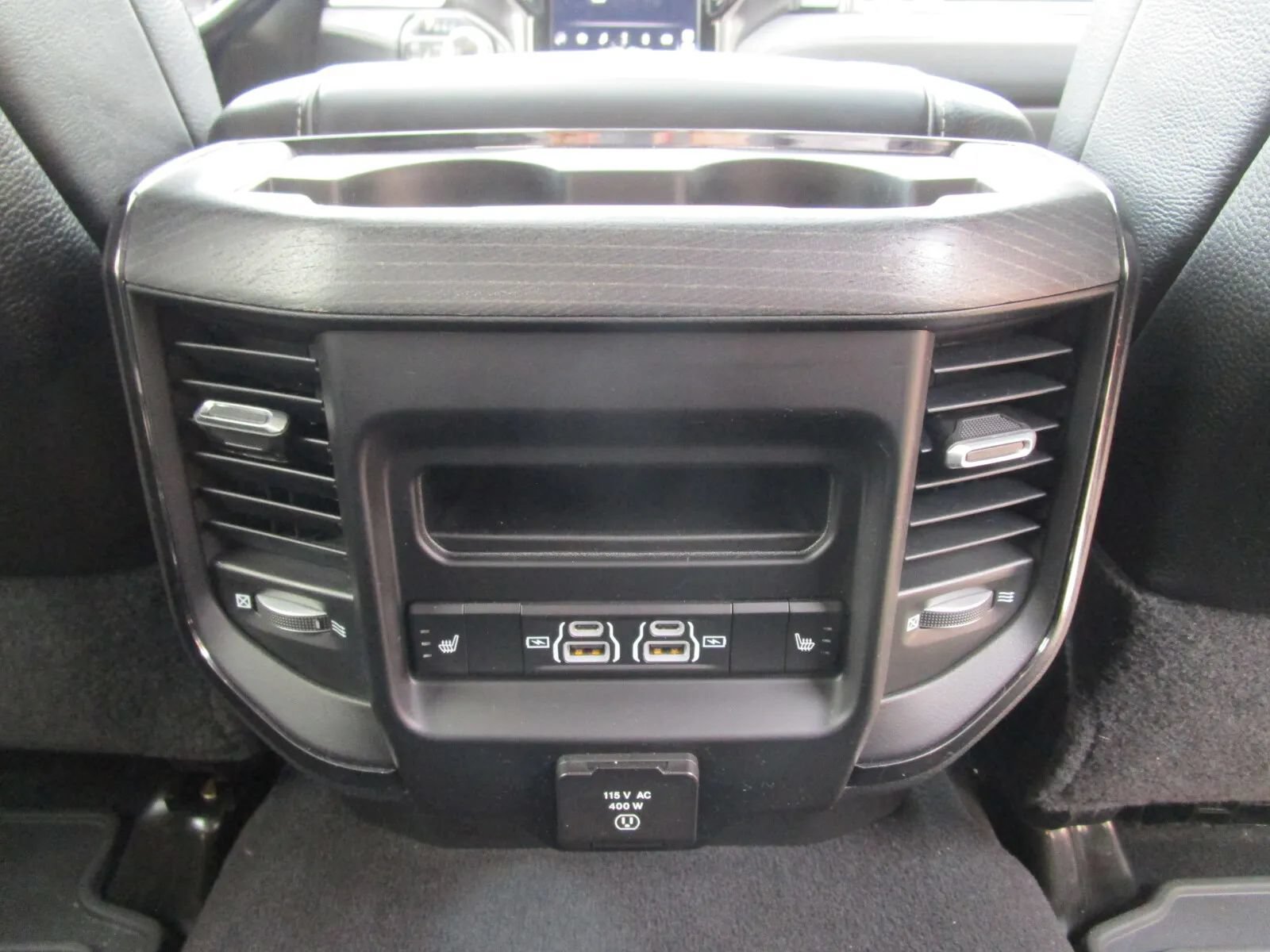 Used 2022 RAM 2500 Limited AWD/4WD image 19