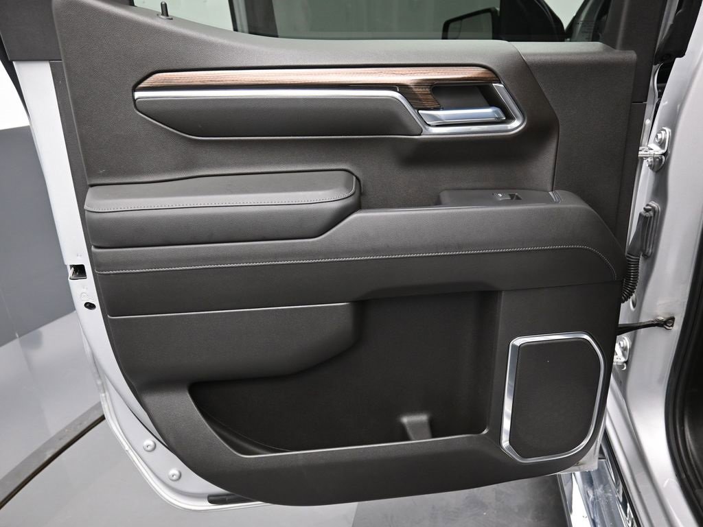 Used 2022 Chevrolet Silverado 1500 LT image 28